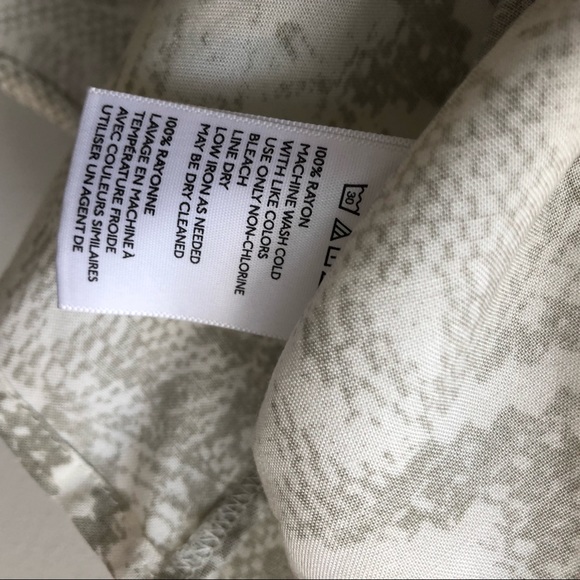 Ecoté x Urban Outfitters High Neck Flowy tank S - Picture 6 of 11